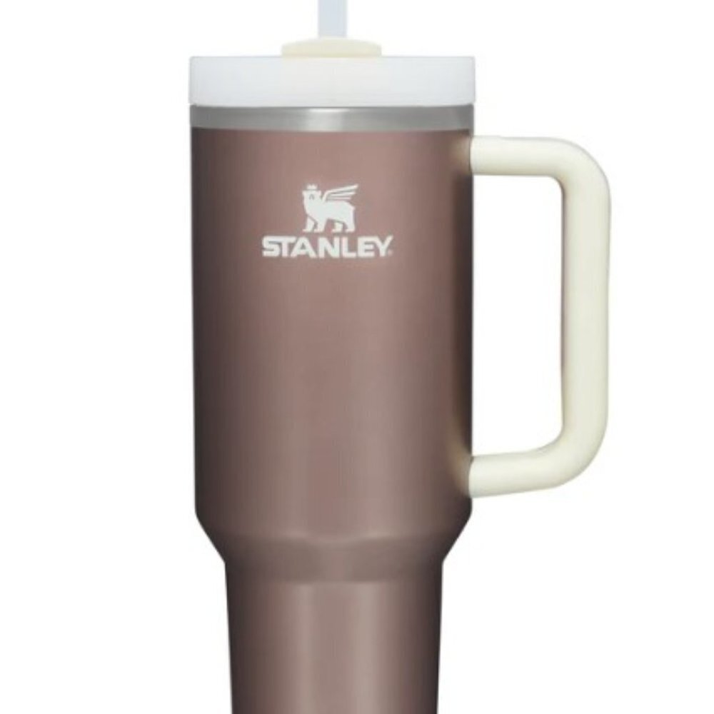 NWT Stanley Rose Quartz Glow Quencher H2.0 Flowstate Tumbler 40 oz